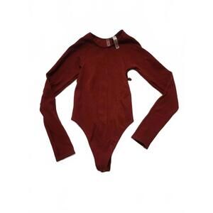 ANWND Burgundy Side Cut Bodysuit. Womens Size S/M. Very good condition